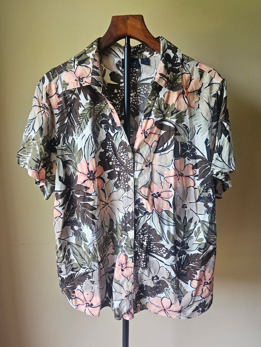 Gloria Vanderbilt Short-Sleeve Floral Button-Up Shirt - Pink, Green, And Brown